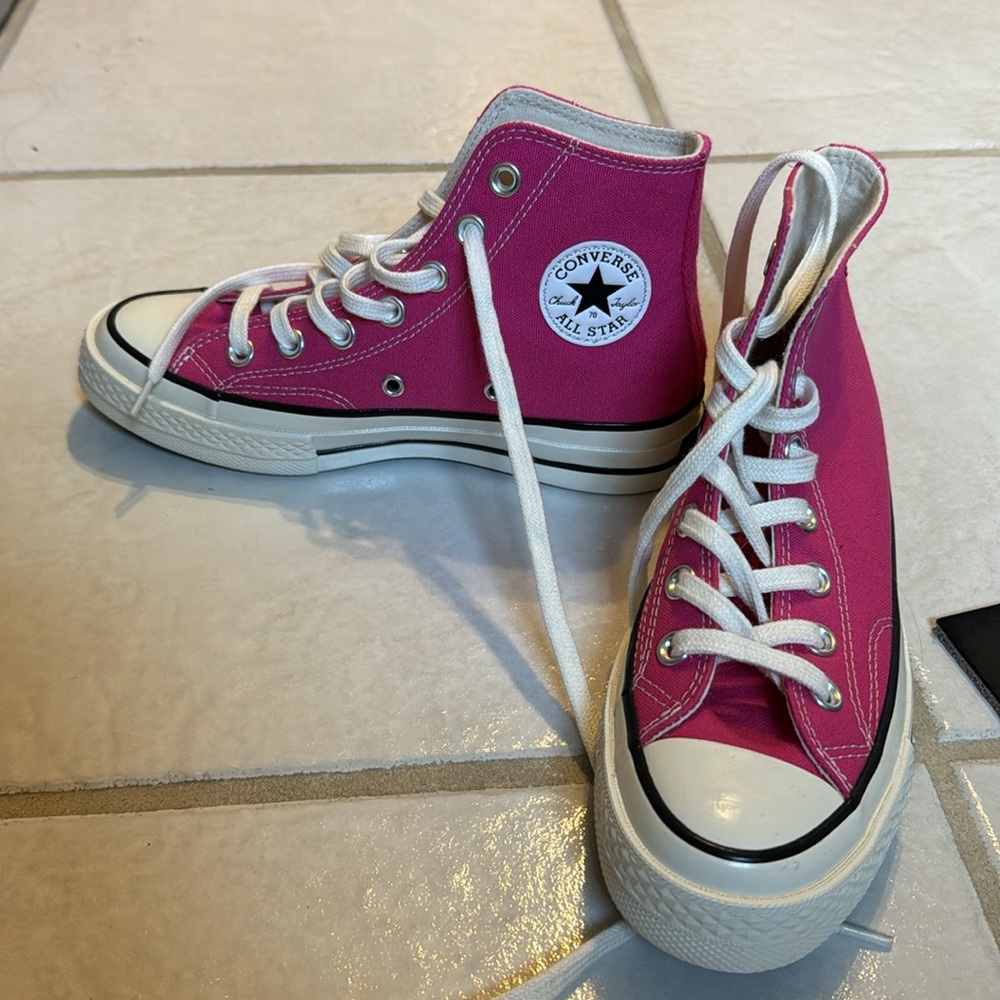 Converse chucks hi top